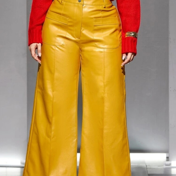 Funky Polyurethane Wide Leg Pants - Picture 2 of 4